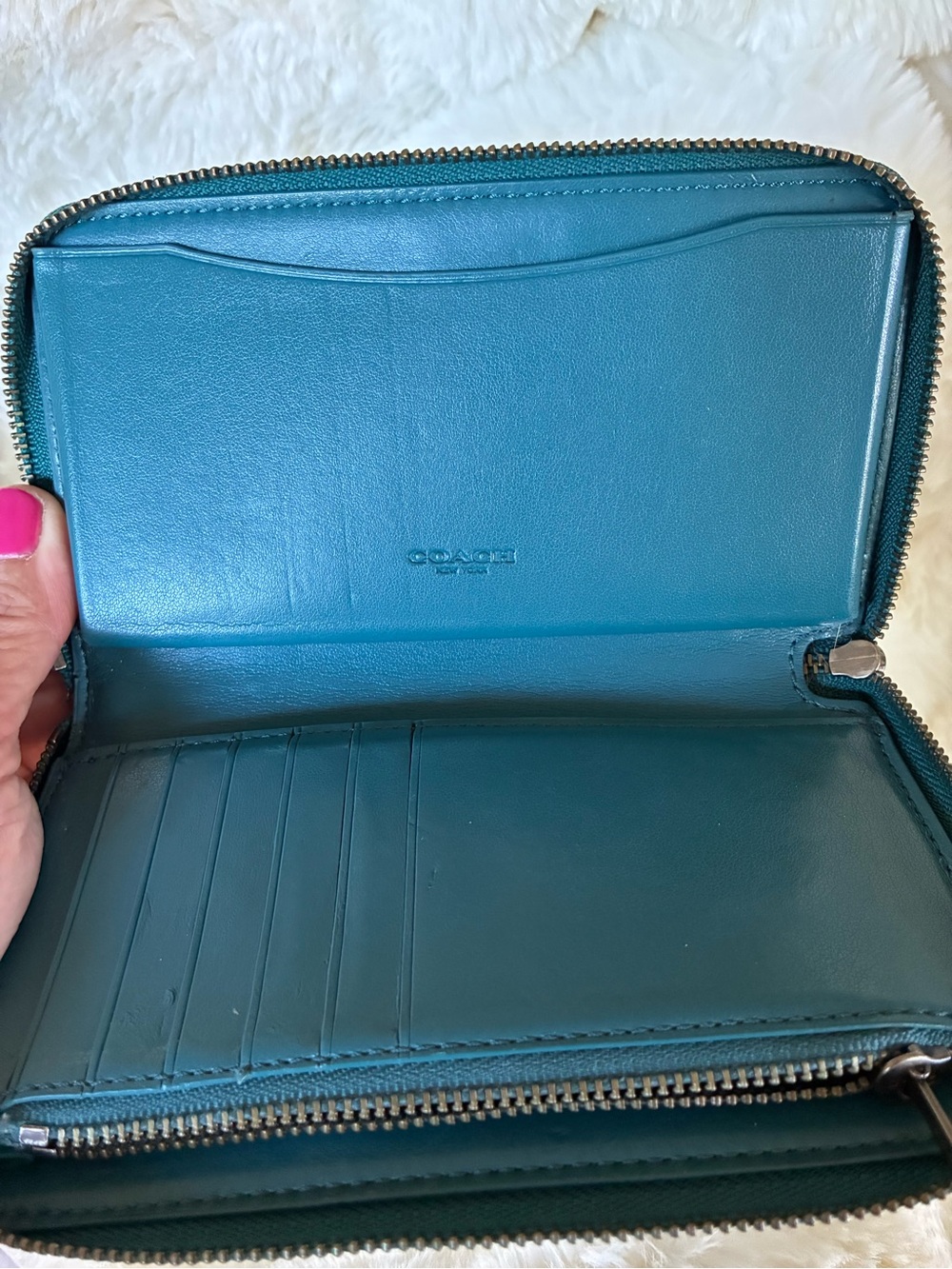 🦋AUTHENTIC RARE COACH BLUE BIRD METALLIC WALLET🦋 - Picture 3 of 7